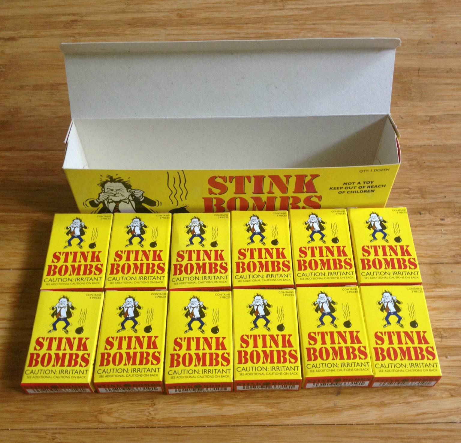 1296 Glass Stink Bombs (432 boxes of 3) Gag Prank Novelty ~ Bulk Wholesale Lot
