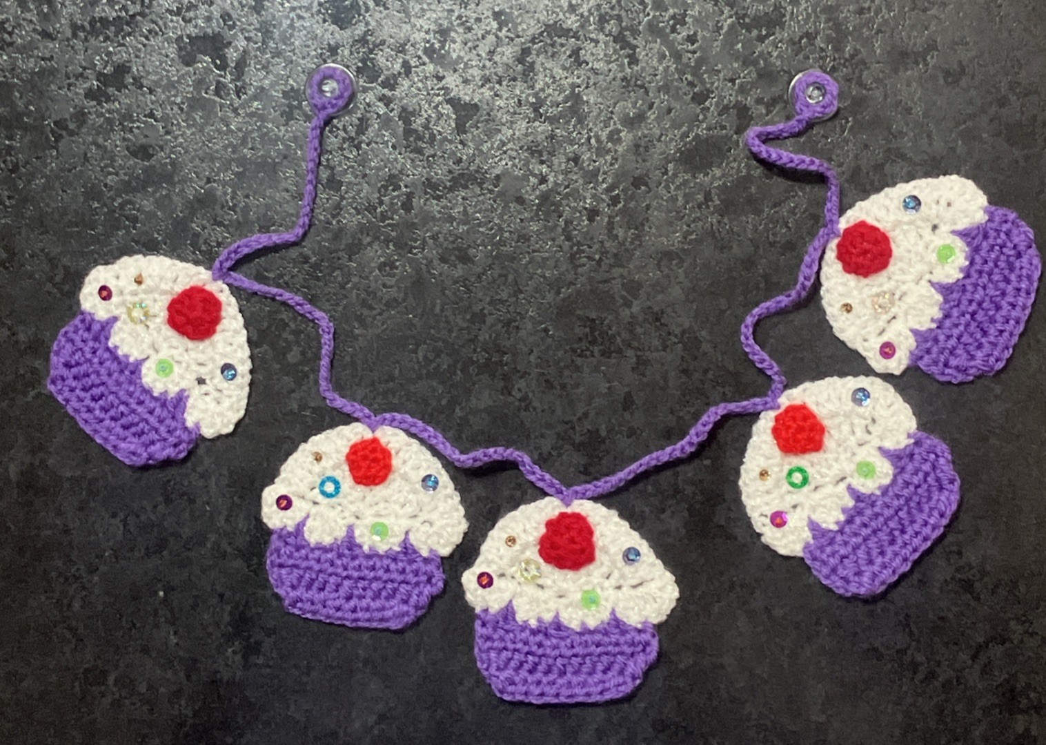 🧁🍒NEW Hand Crochet Cupcake cherry sequins Window Bunting Birthday camper Gift