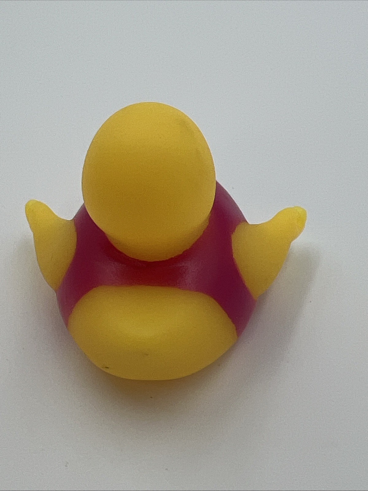 RUBBER DUCKY Pink Peace Shirt Collectible 2″ Vinyl Figure NEW Jeep & Cruise