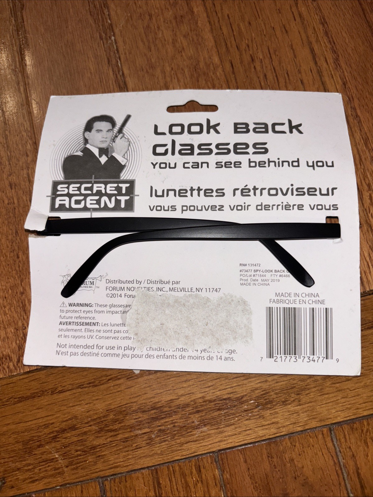 NEW Forum Novelties Secret Agent Look Back Glasses You Can See Behind You Spy