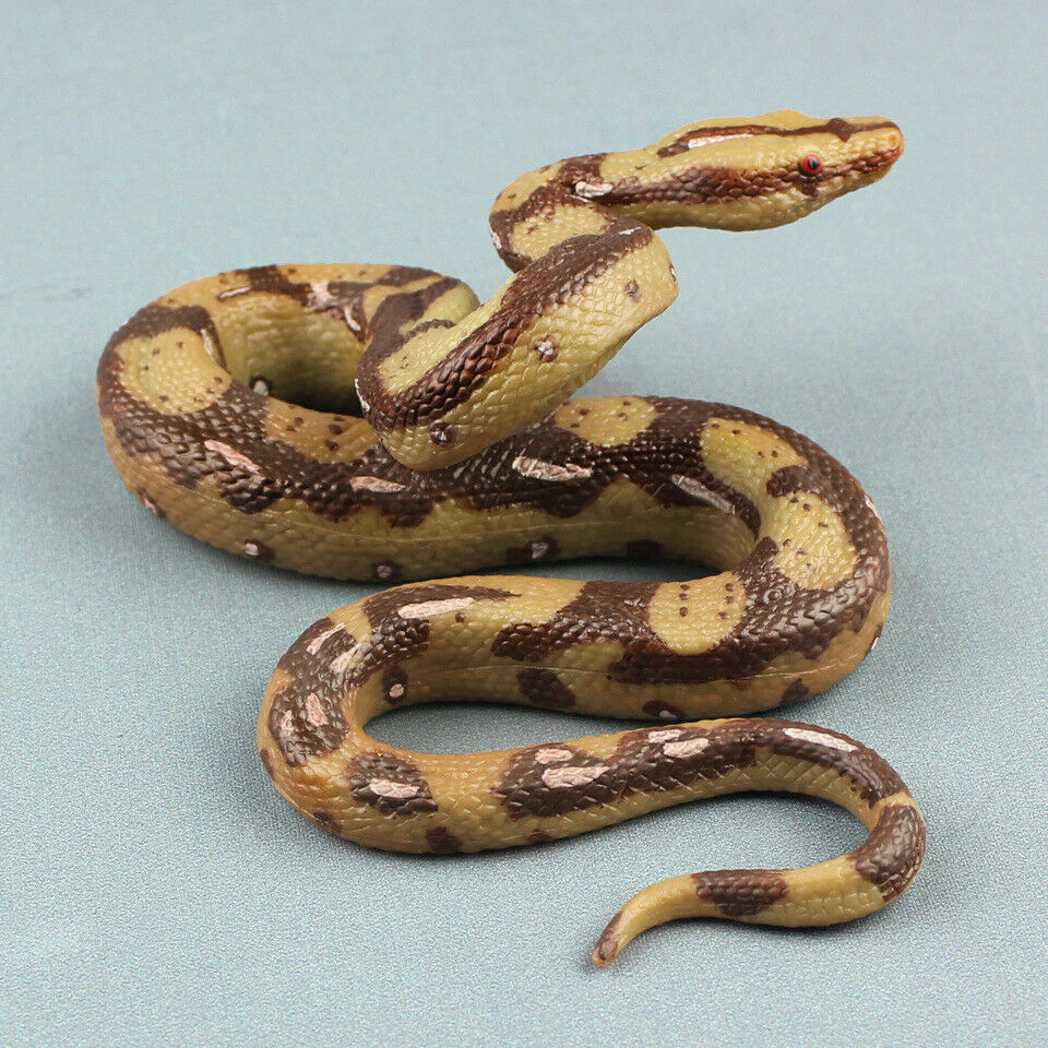 Fake Realistic Boa Snake Scary Toy Prank Party Joke Halloween Decor Prop