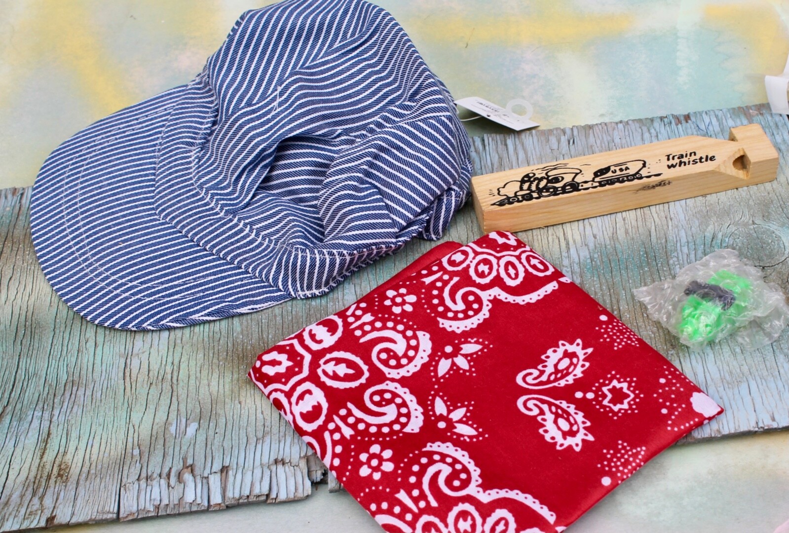 Child Train Engineer Set: Railroad Cap, Whistle, Bandana, Mini Light, 4 pcs NEW
