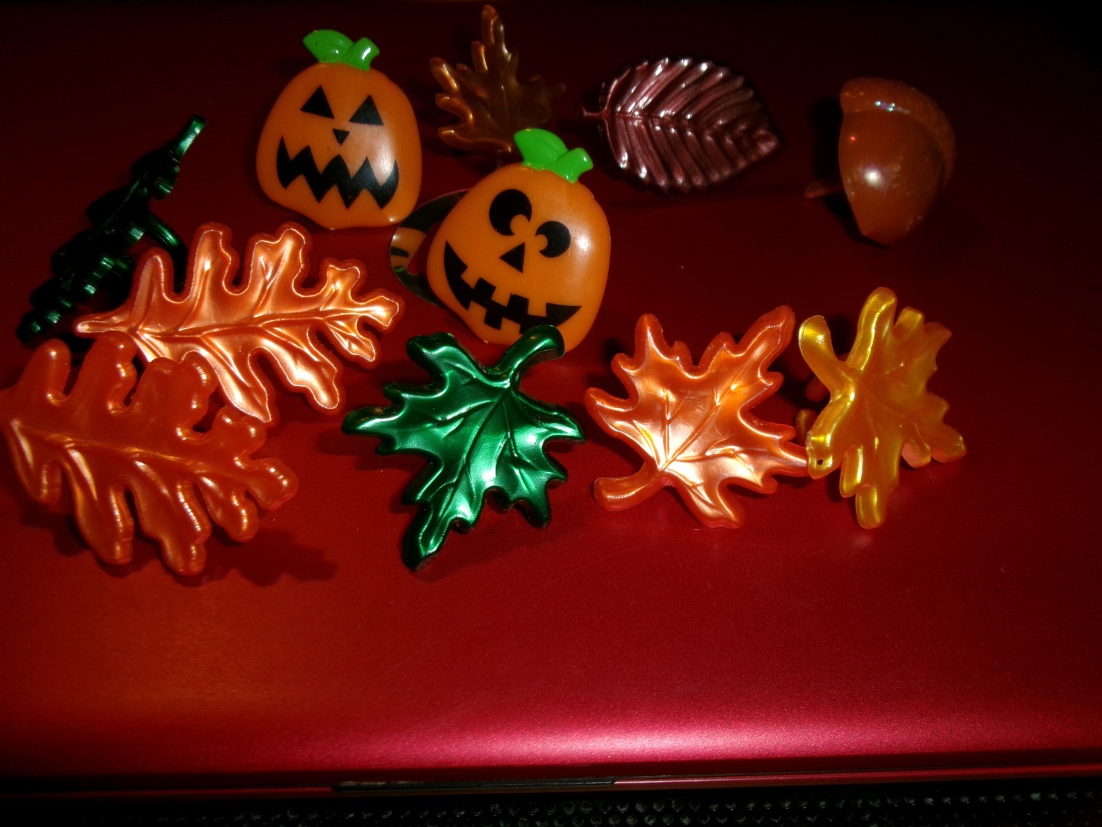 20 Assorted Halloween Plastic Rings/11 Assorted Fall Plastic Rings for Cupcakes
