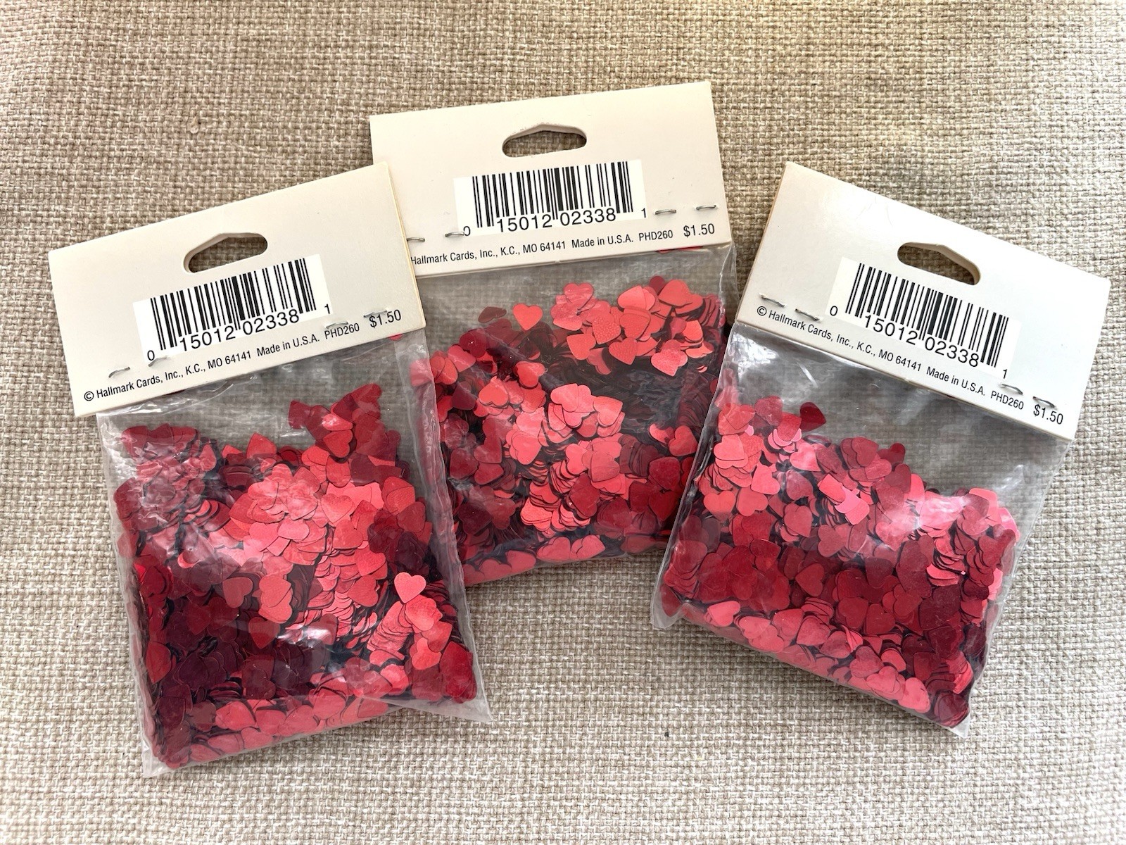 Hallmark Brand, Brand New, Red Sparkle Hearts Metallic Confetti 1 1/2 oz’s
