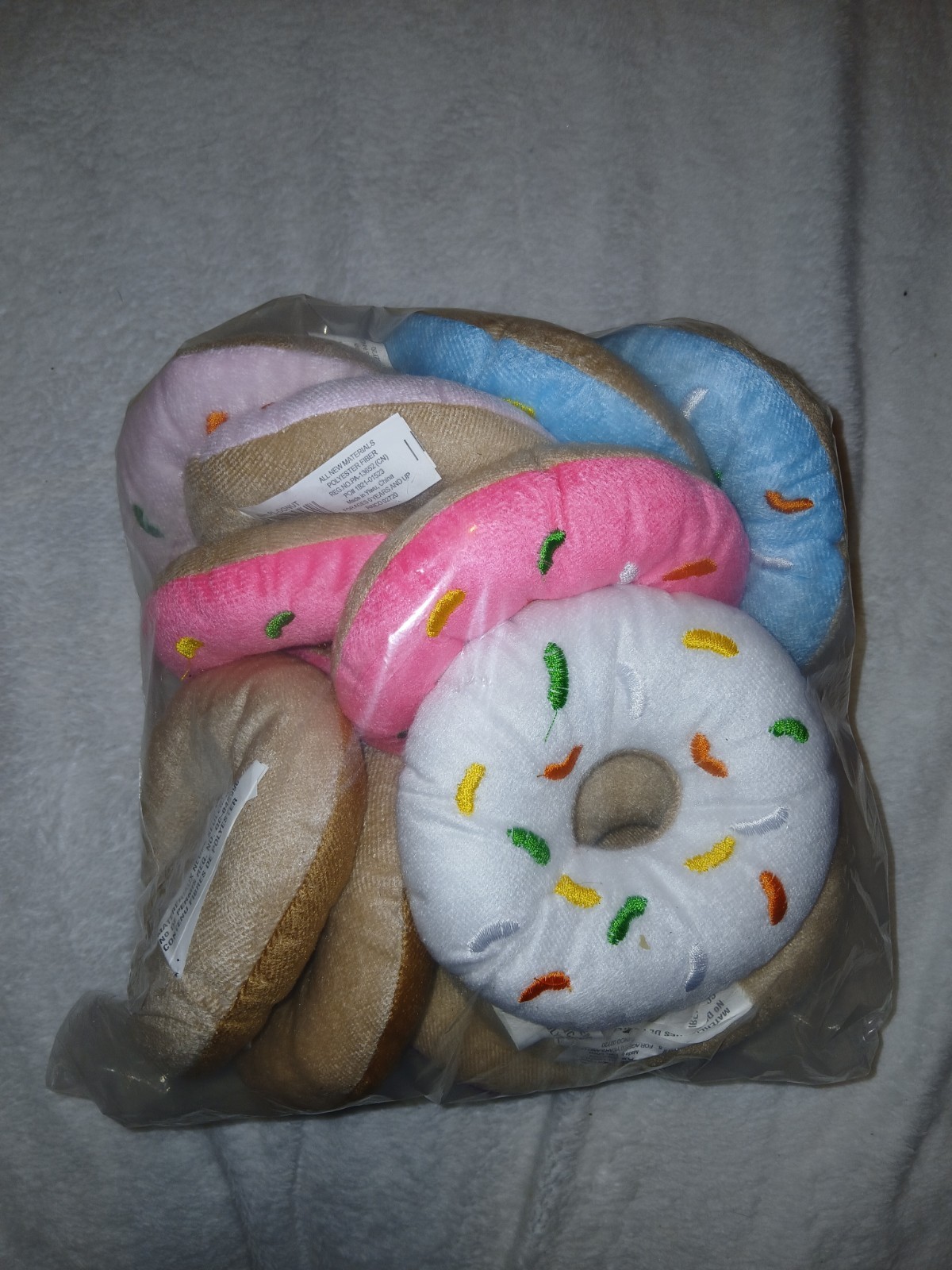 12pk Novelty Frosted Donut Party Favors 5″ Plush (2 Of Each Color)