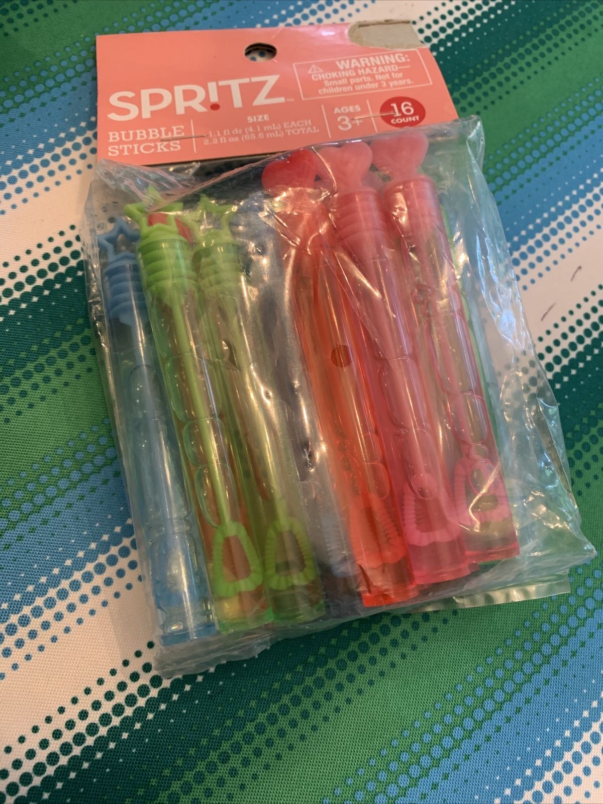 Children’s Unisex New Target Spritz 16 Party Bubble Sticks With Hearts & Stars
