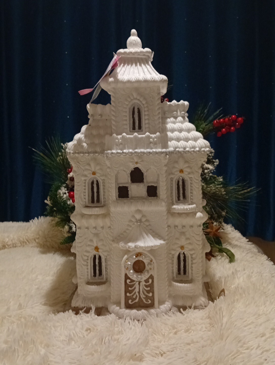 Tk Maxx Christmas Extra Large Iced White Sparkly Light Up Gingerbread House RARE