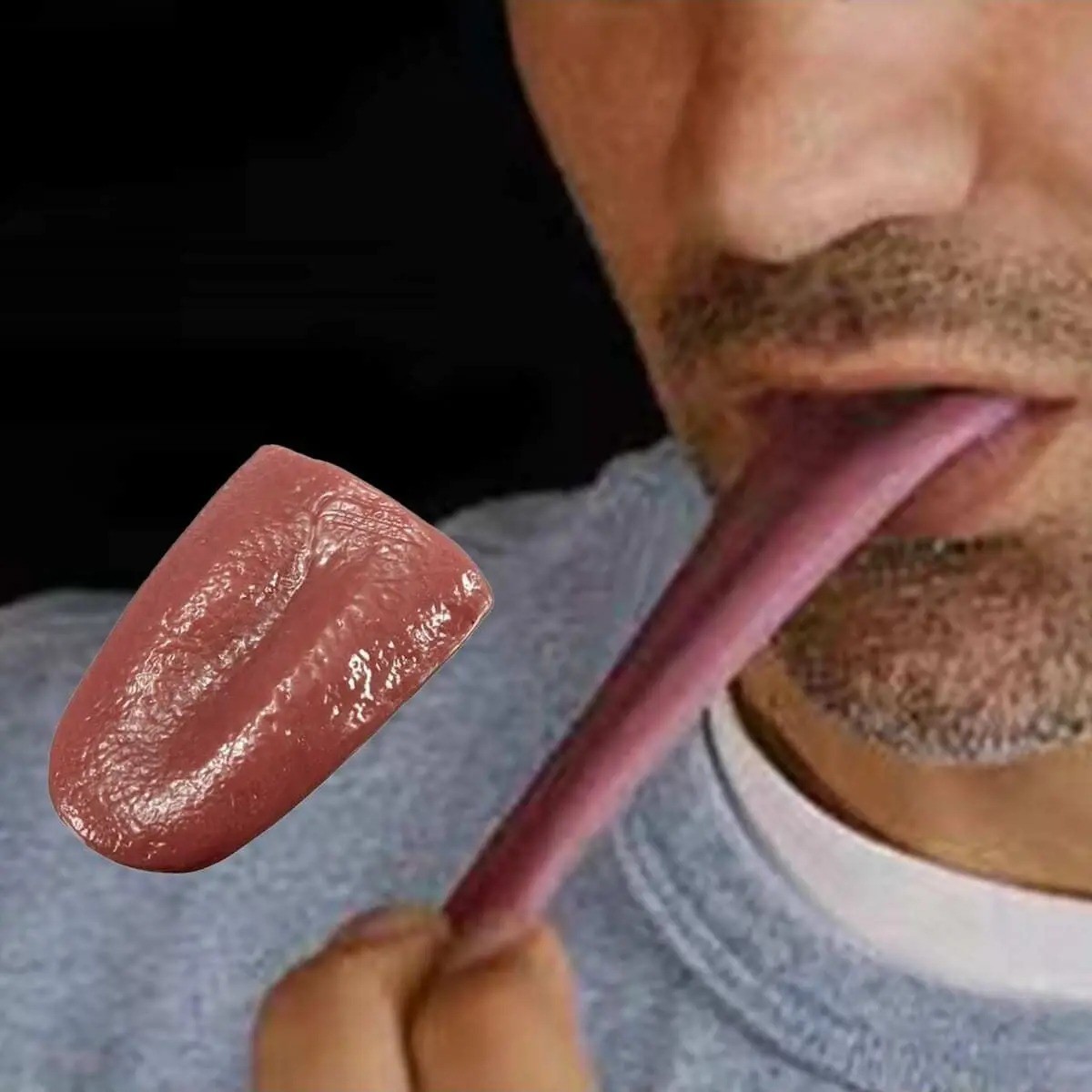 1PC-Hot Horror Funny Tricks Whole Person False Simulation Rubber Tongue Prank Ma