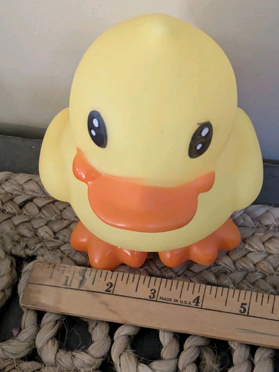 Jumbo Rubber Duck Bath Toy, Easter Basket, Giant Ducks Big Jeep Duckie 7″x 5″