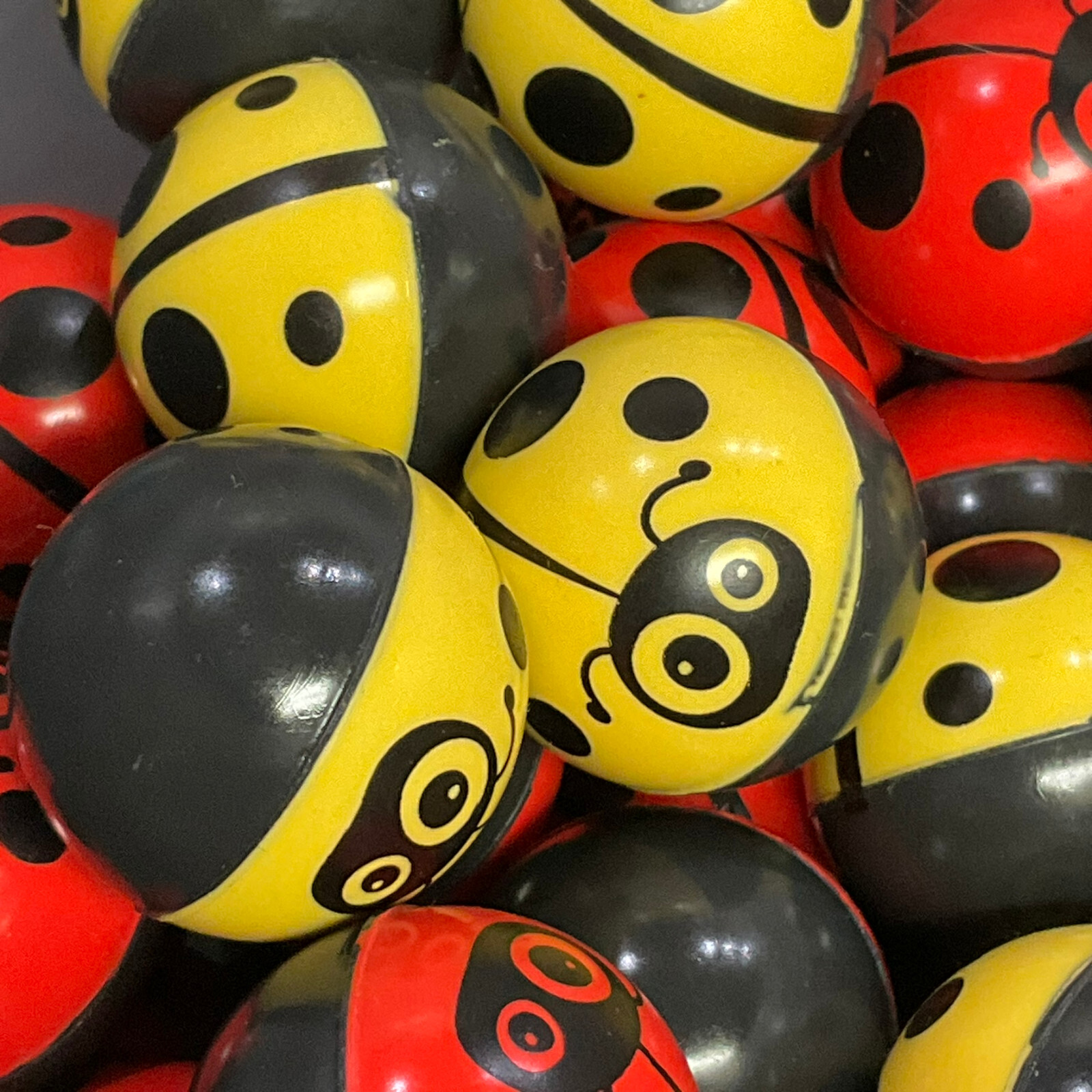 12 Red Yellow Ladybug Mix Rubber Bouncy Balls: Fun Gifts – Party Favors 1″ 27mm