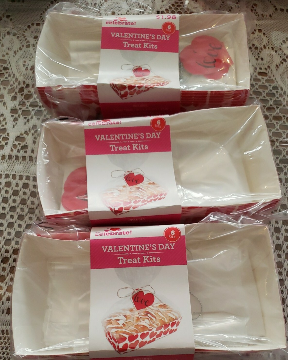 Lot Of 3 – Way To Celebrate 6 Treat Kit Red Hrt – 18 Total Kits New In Packaging