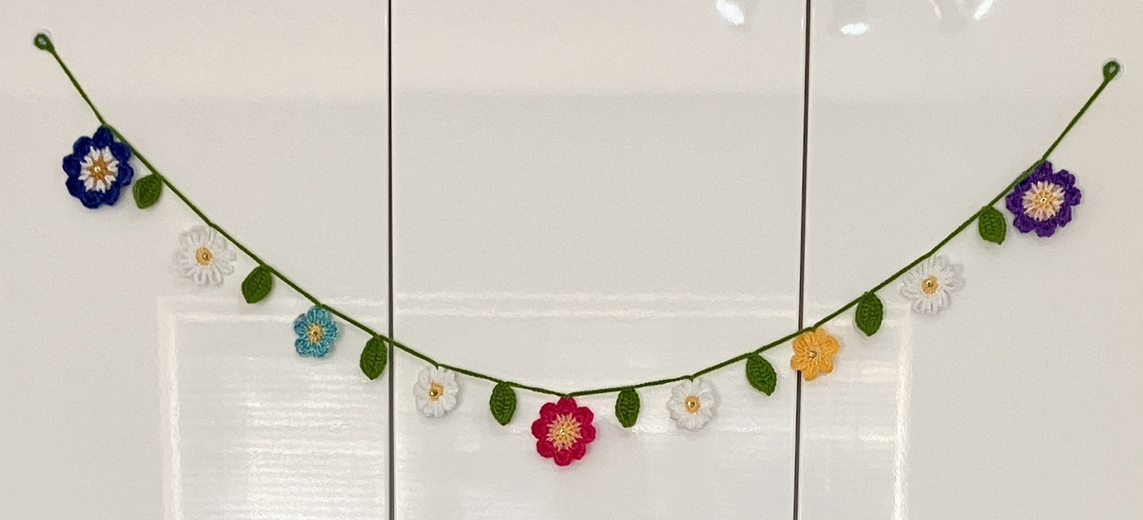 🌺 NEW Hand Crochet Flowers window long SUMMER Bunting Sequin Camper 53” Gift