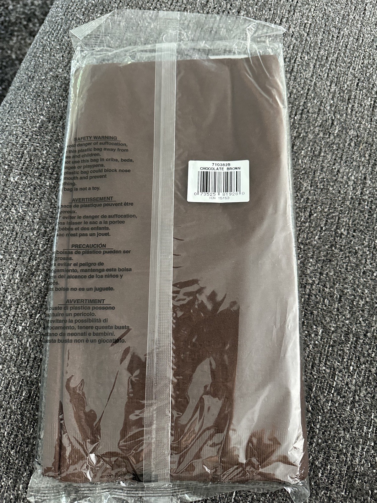 3 Touch Of Color Paper Plastic-Lined Brown Tablecover 54×108″ 3-Ply New!