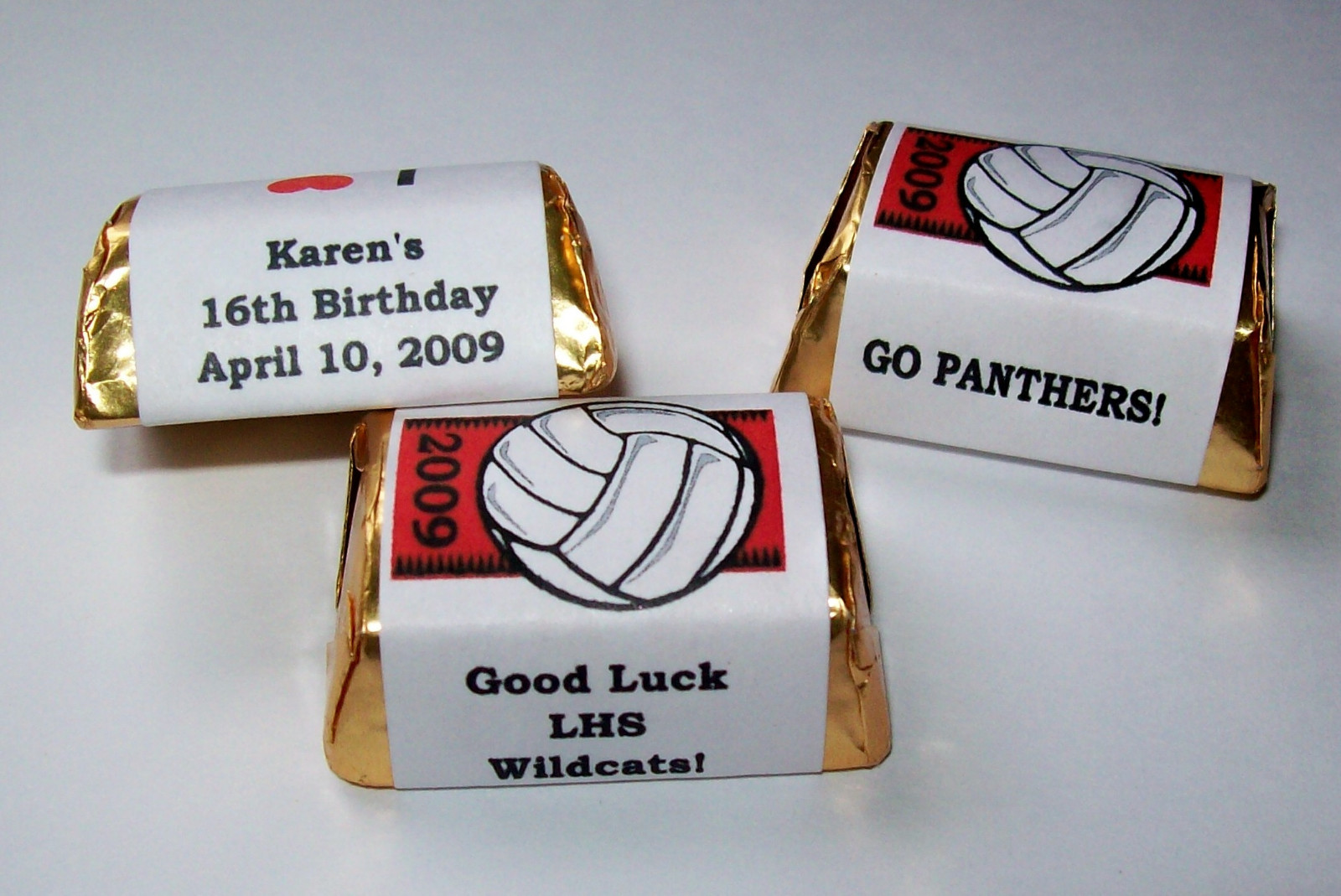 120 VOLLEYBALL PARTY CANDY WRAPPERS FAVORS ANY OCCASION