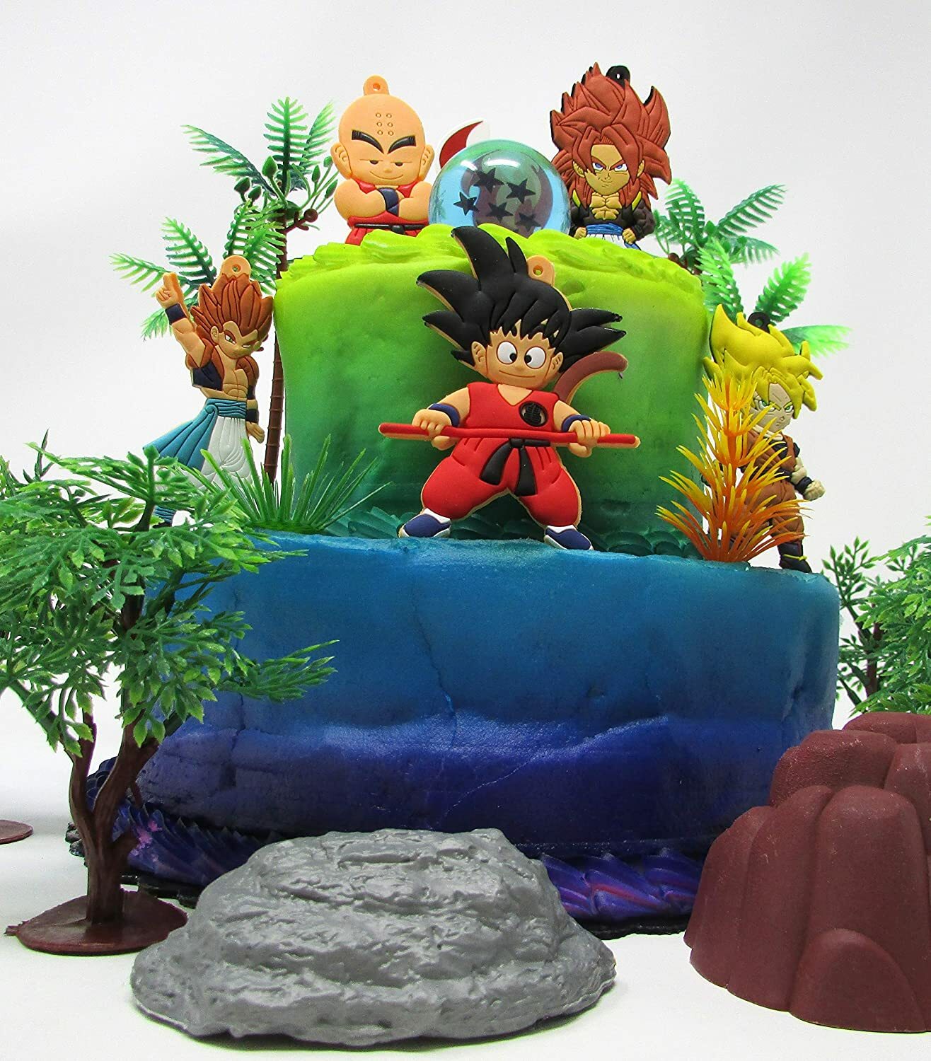 Dragon Ball Z Cake Toppers Featuring Dragon Ball Z Characters – Brand New