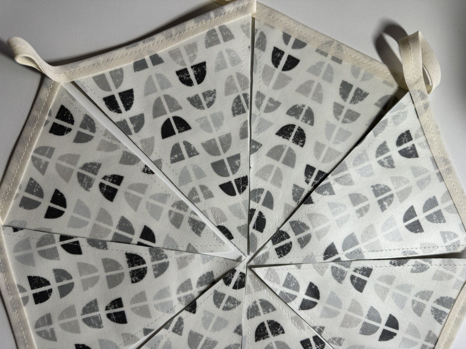 Handmade Oilcloth Bunting – Garden/Home Contemporary – 2 Meters Double Sided