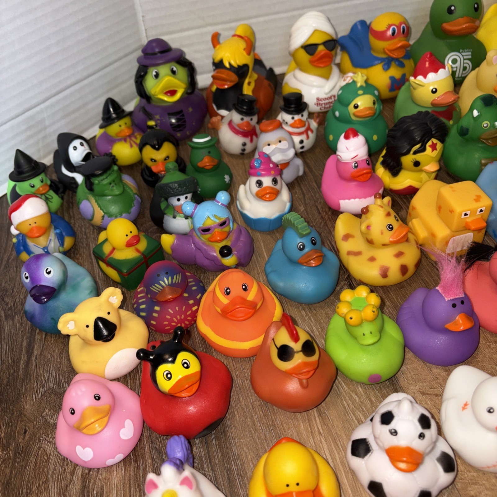 Rubber Ducks Duckies Huge Lot Of 200 Jeep Play Ducked Party Favors
