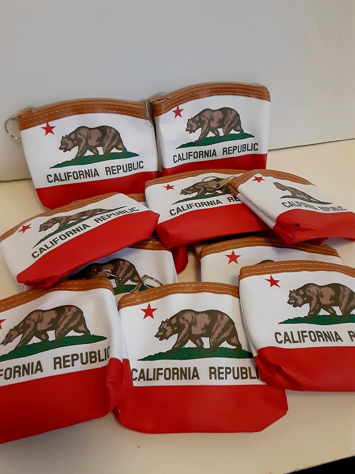 12 California Theme Candy Bags Filler Coin Purses Keychain Party FAVORS