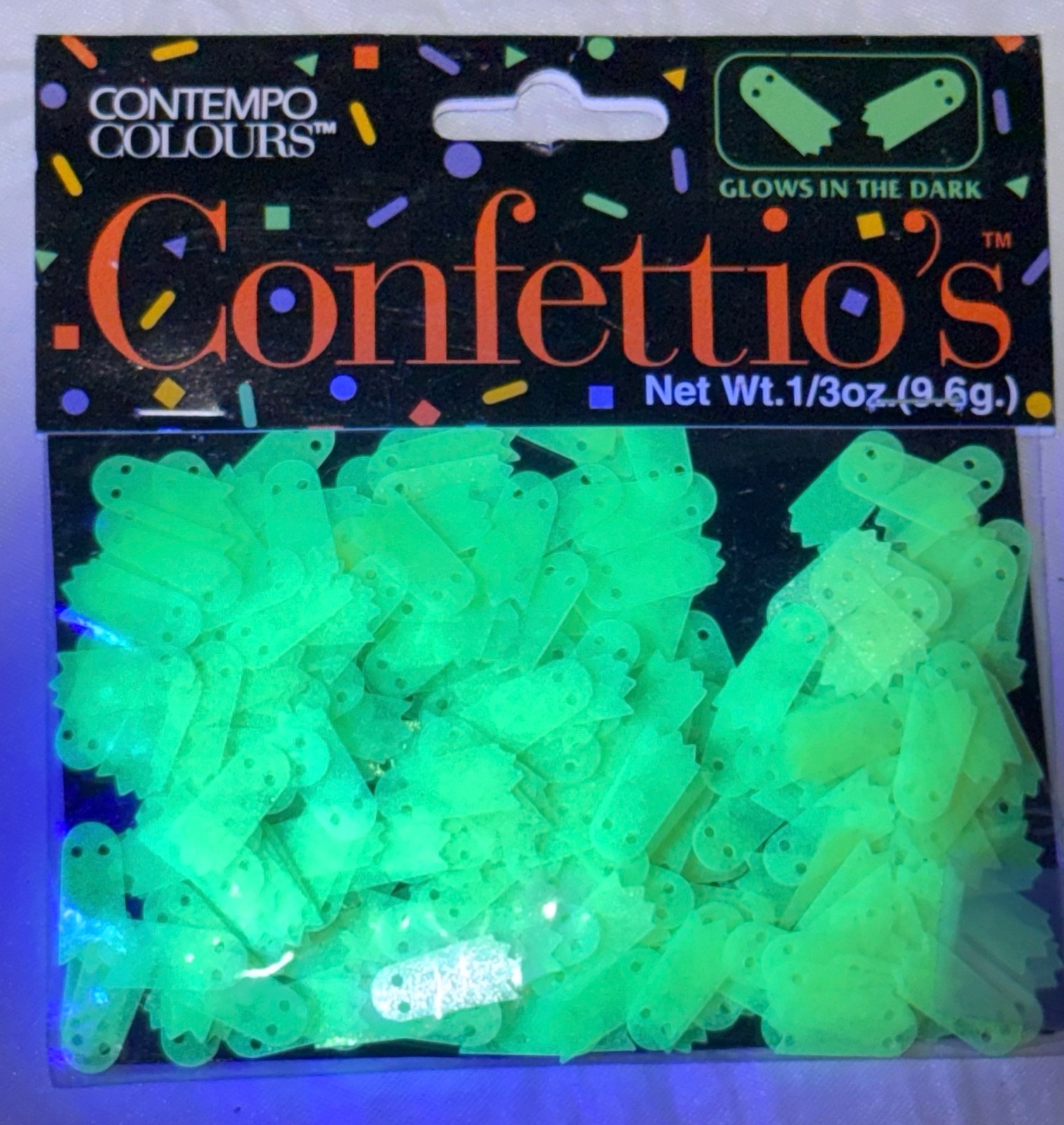 Vintage Contemporary Colours 1/3oz/9.6g Glow In The Dark Ghosts Confetti