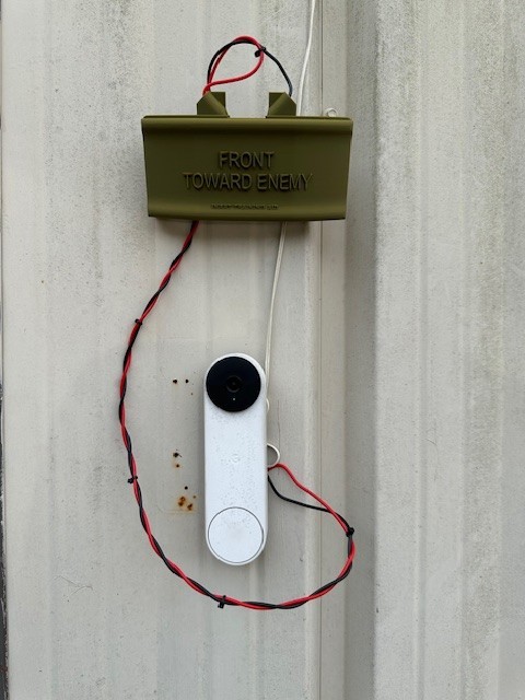 Mini Claymore Doorbell Party Gag Plastic recreation toy
