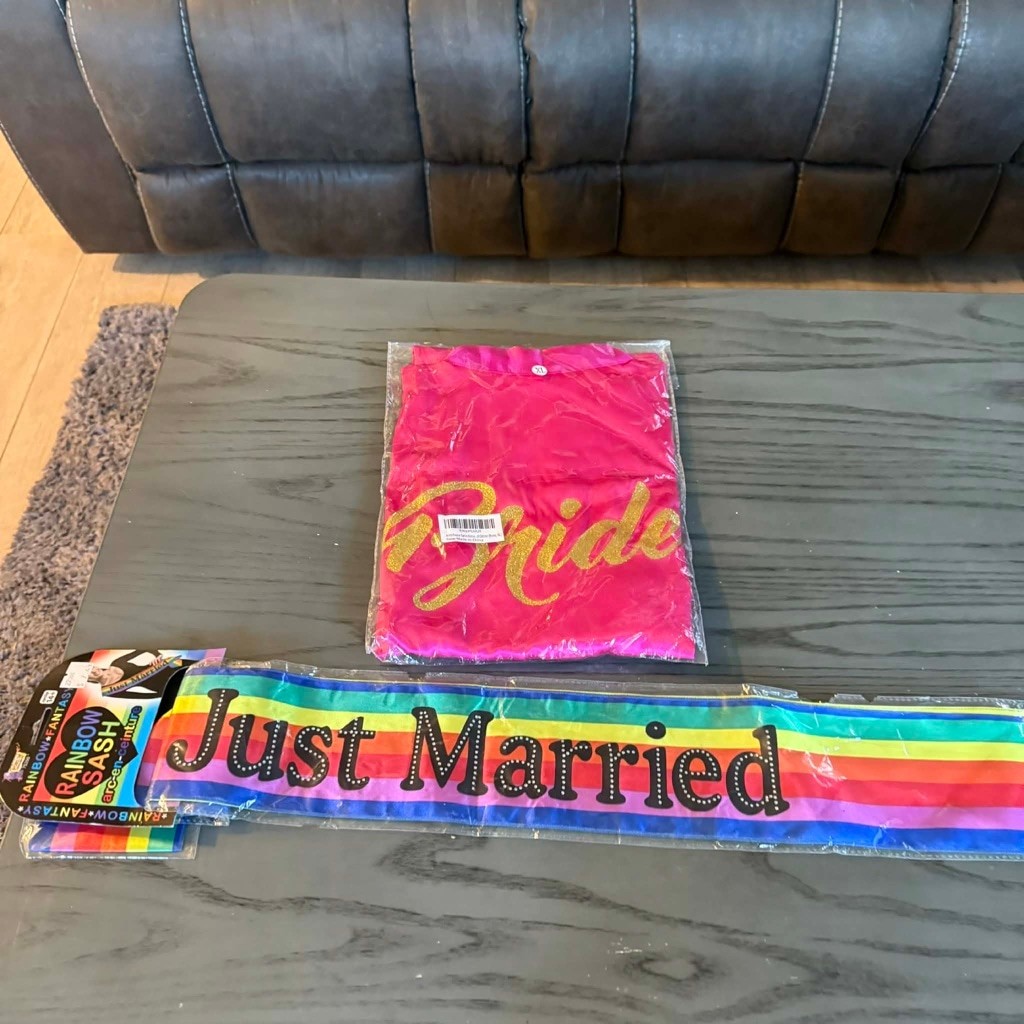 Forum Novelties Inc. Party Decorations One Size Pink Rainbow Sashes