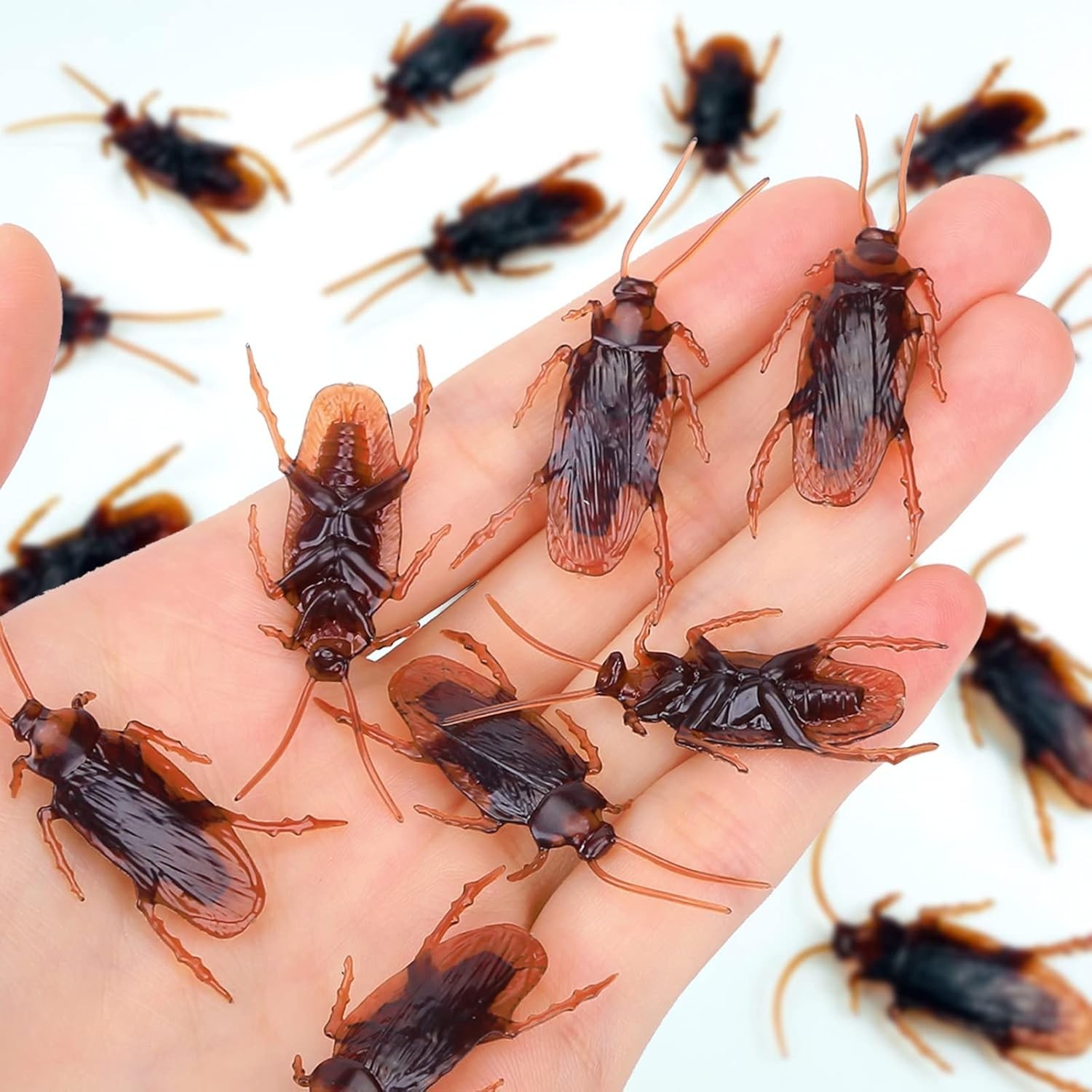 15 Pcs Prank Fake Roaches Model Pretty Creepy Fake Cockroach Realistic Plastic B