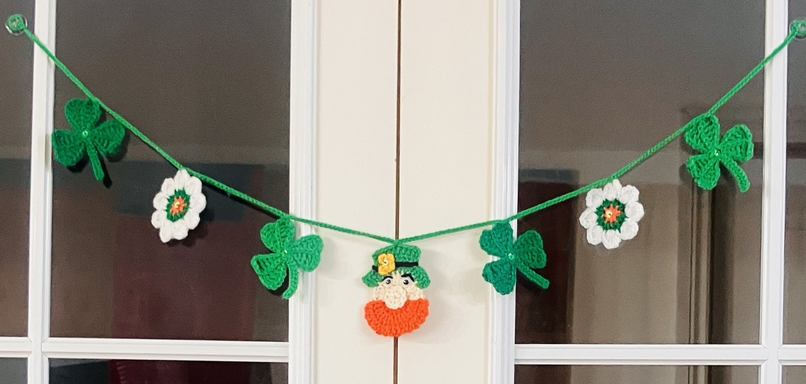 NEW crochet Shamrock Clover Bunting lucky Irish Window camper Birthday day gift