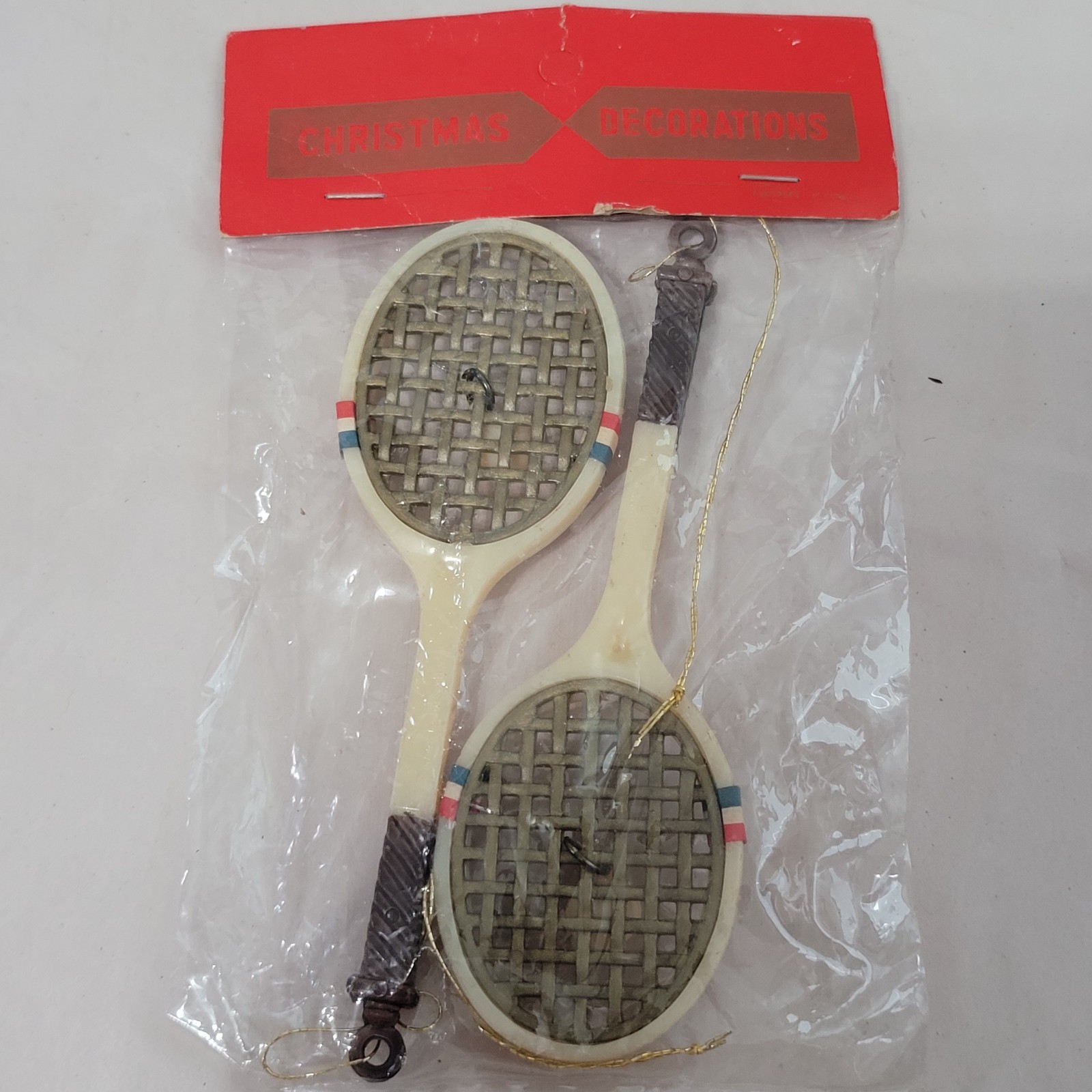VTG Retro ‘Wooden’ Tennis Racket Ornaments , 5″, Set Of 2, Made Of Plastic