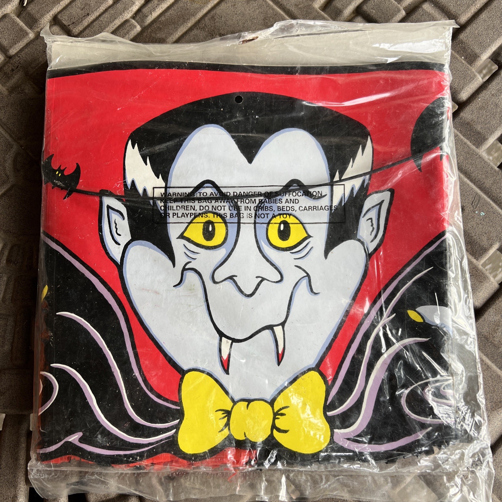 Vintage Halloween Foil Kooky Curtain Dracula Bat Decoration 54″ x 36″ NEW