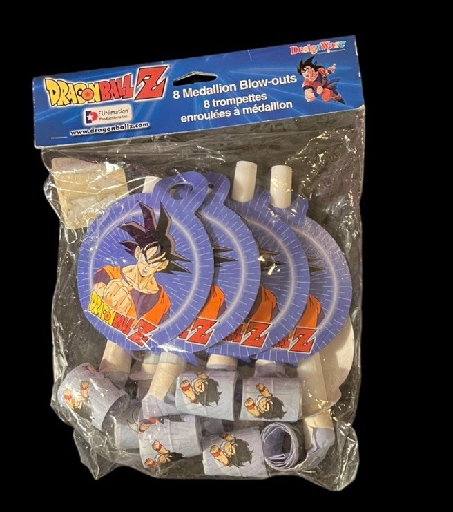 Dragon Ball Z Vtg Medallion Blow-Outs (8) Party Favors NEW