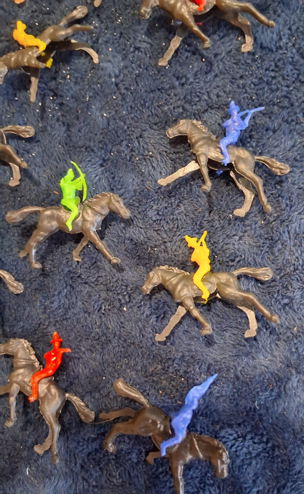 Vintage Plastic Cowboys and Indians Toy Figures Lot – 17 Horse Riders & 6 Extra