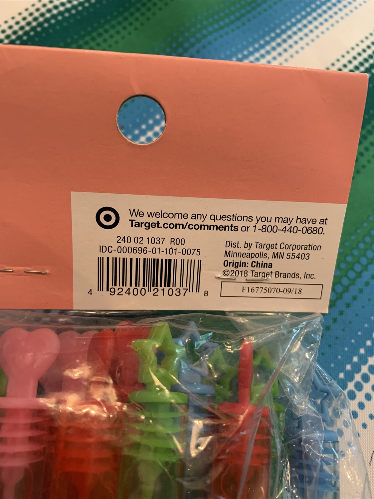 Children’s Unisex New Target Spritz 16 Party Bubble Sticks With Hearts & Stars