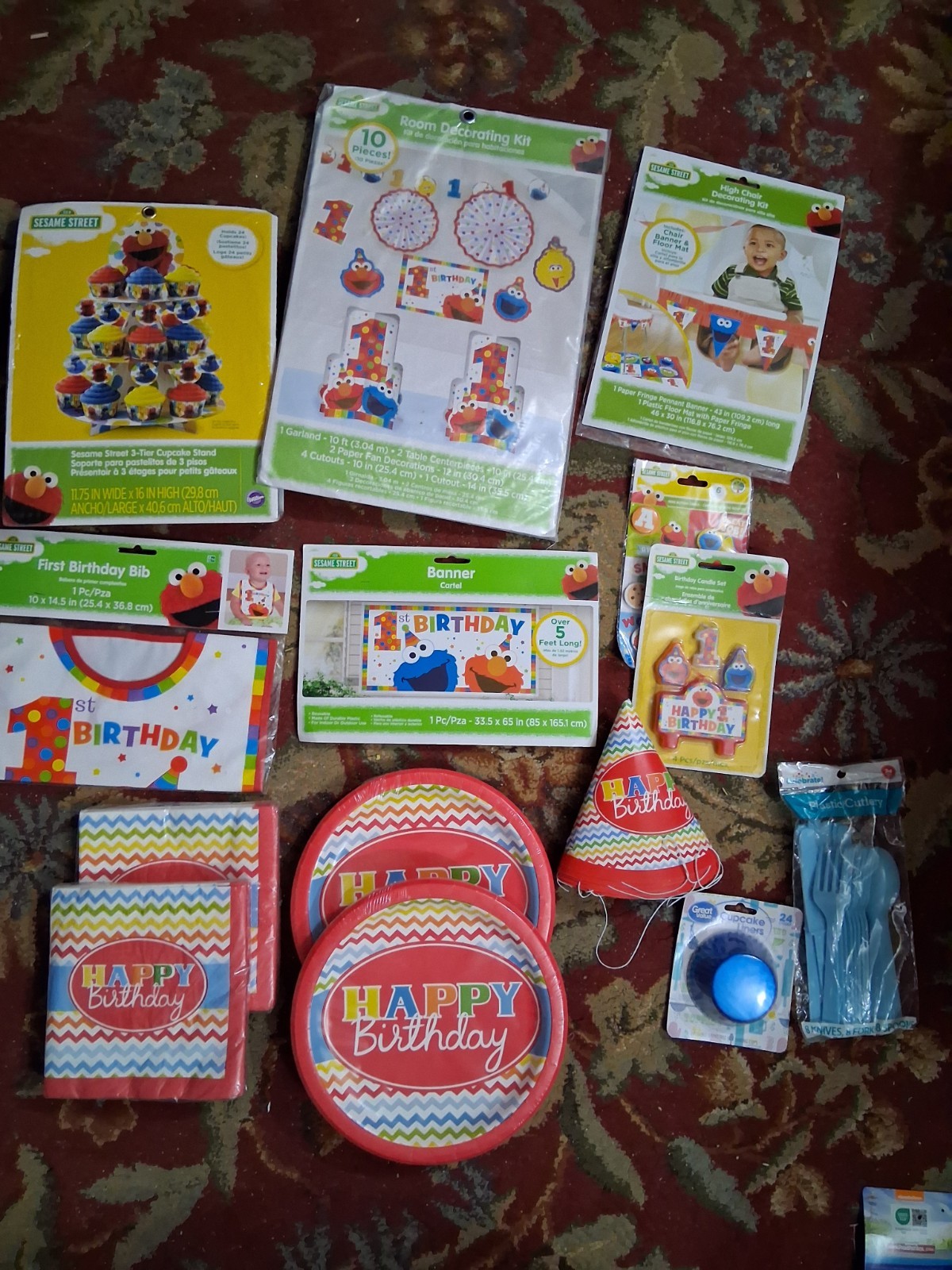1st Birthday Sesame Street Party Supplies BRAND NEW! LOTS OF ITEMS! FREE SHIPING