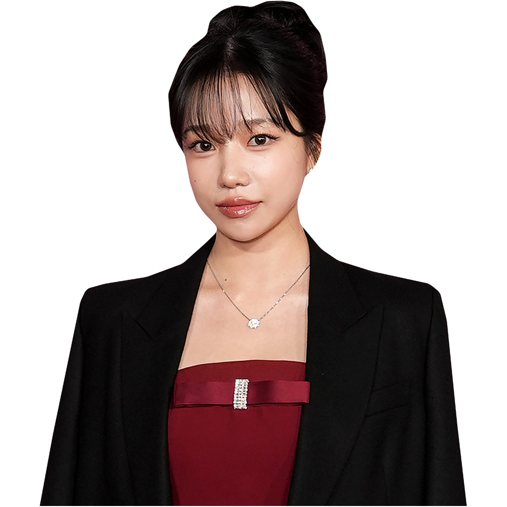 Jo Yu-Ri (Blazer) Half Body Buddy Cutout