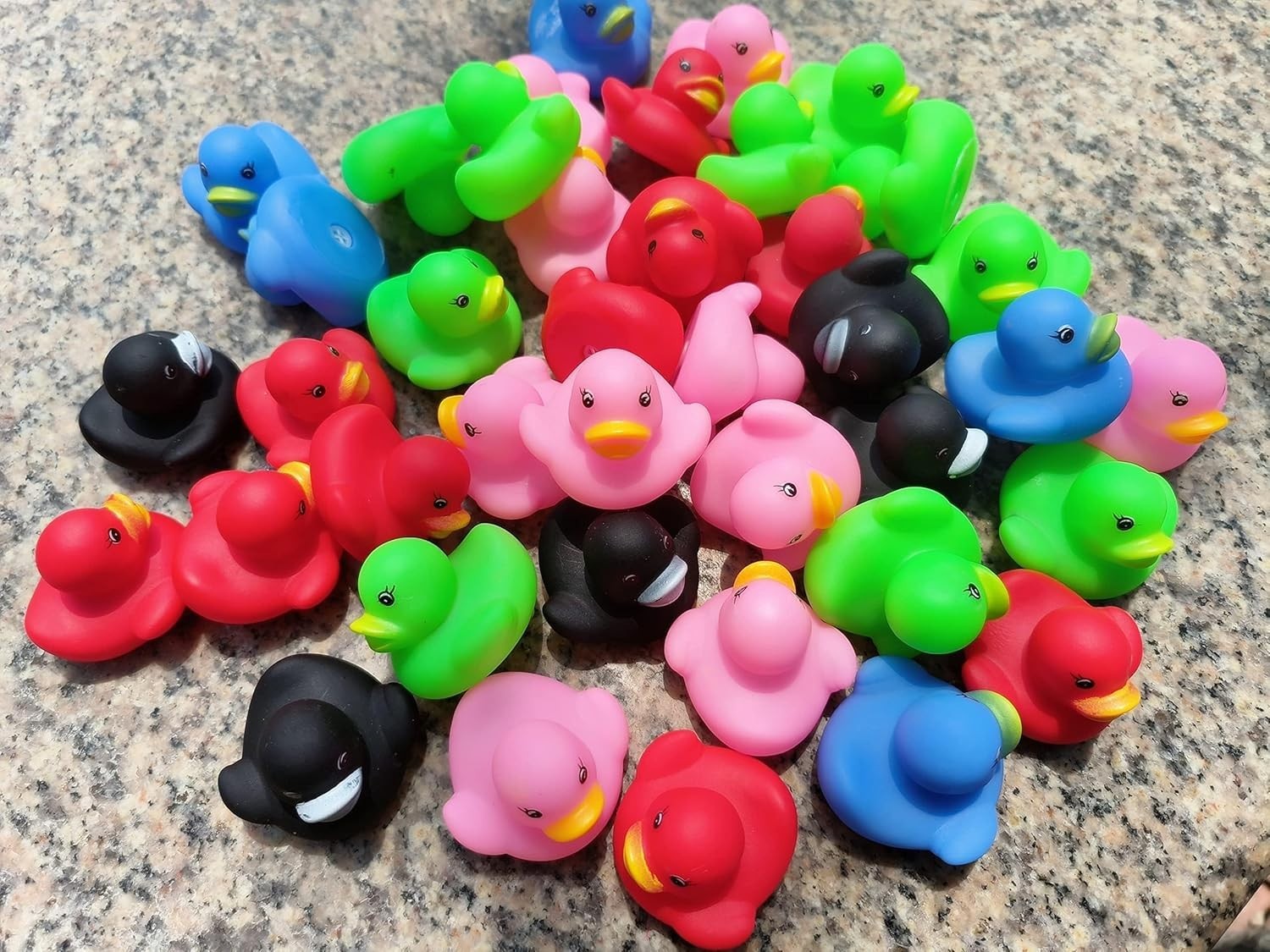 10Pcs Rubber Ducks in Bulk,Assortment Duckies for Jeep Ducking Floater Bath Toys