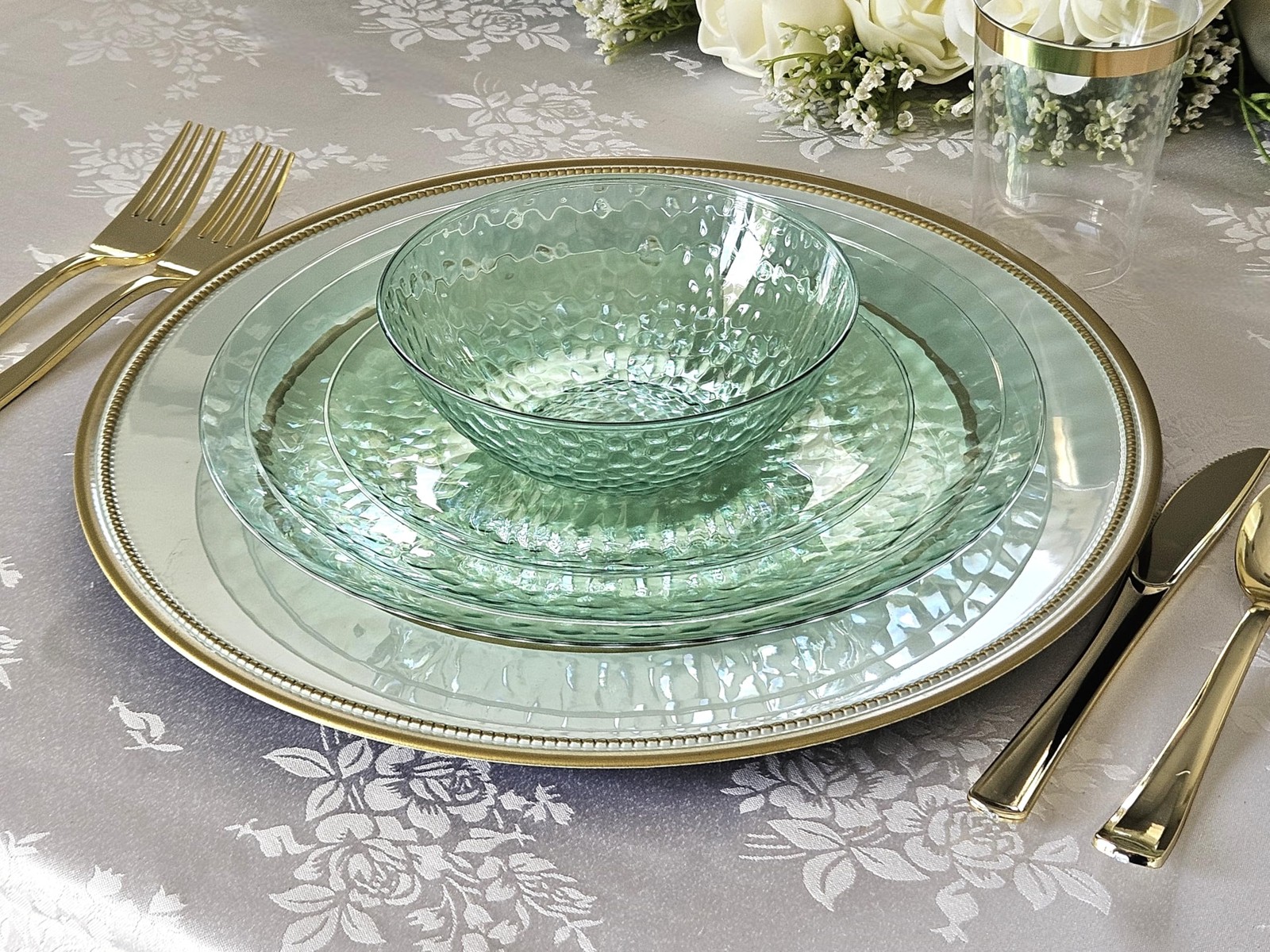 Occasions Finest Plastic Tableware 240 Plates Pack120 Guests Heavyweight
