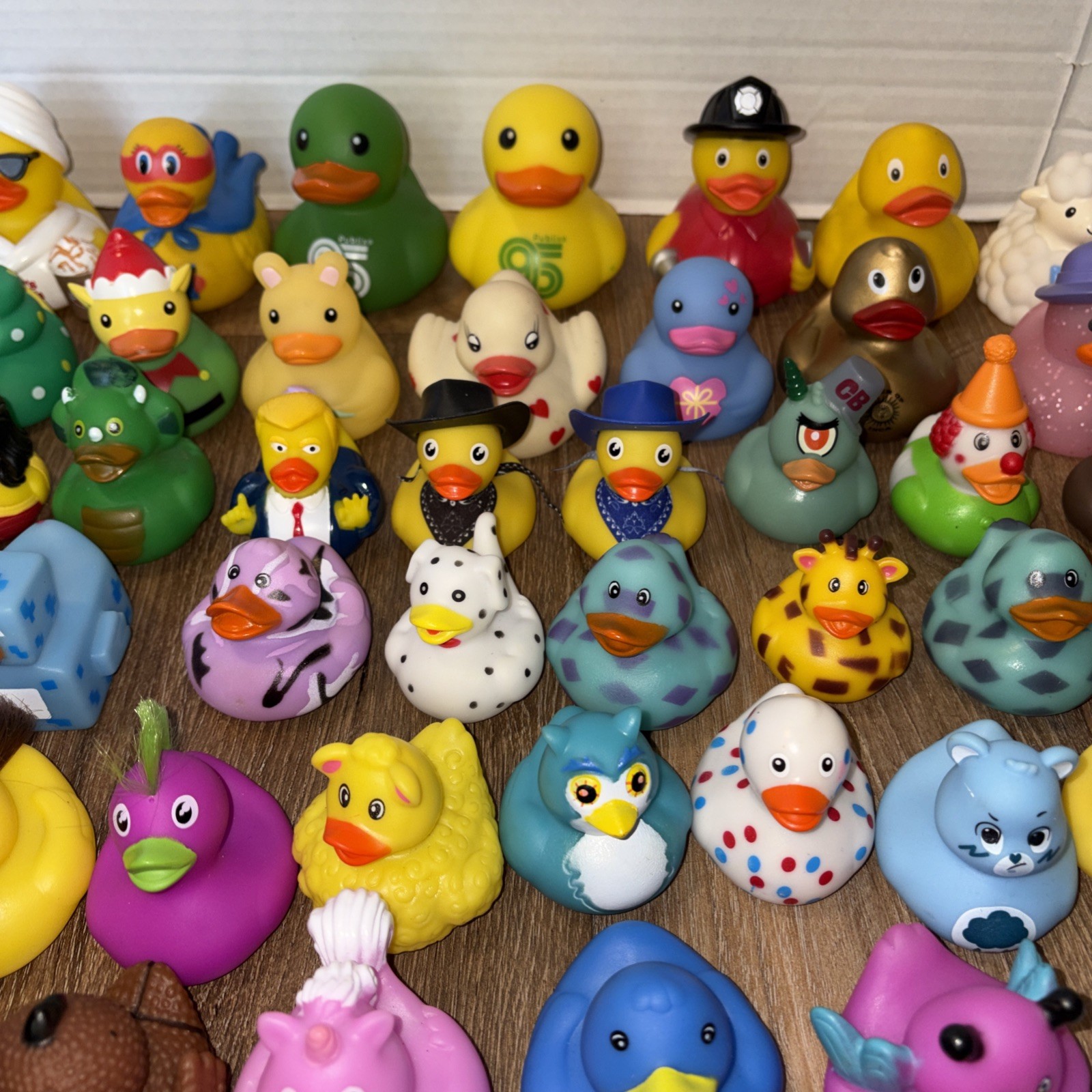 Rubber Ducks Duckies Huge Lot Of 200 Jeep Play Ducked Party Favors