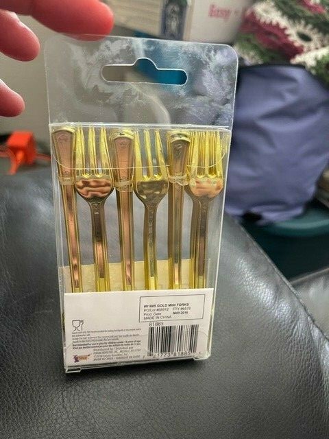 Forum Novelties Mini Plastic Cocktail Forks-Gold 24 Ct. New!!!