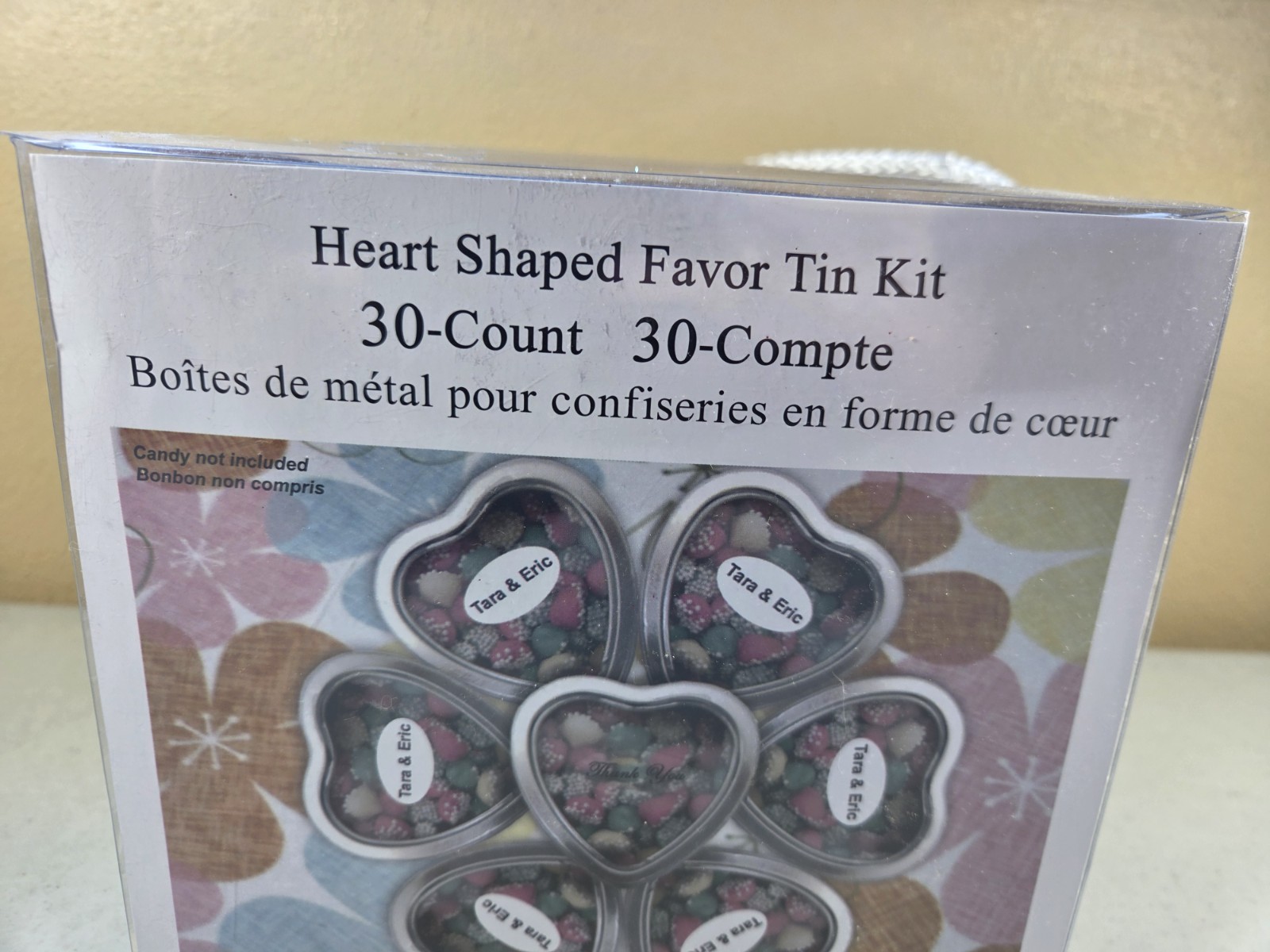 30 Count Tin Kit Heart-Shaped Favor Box