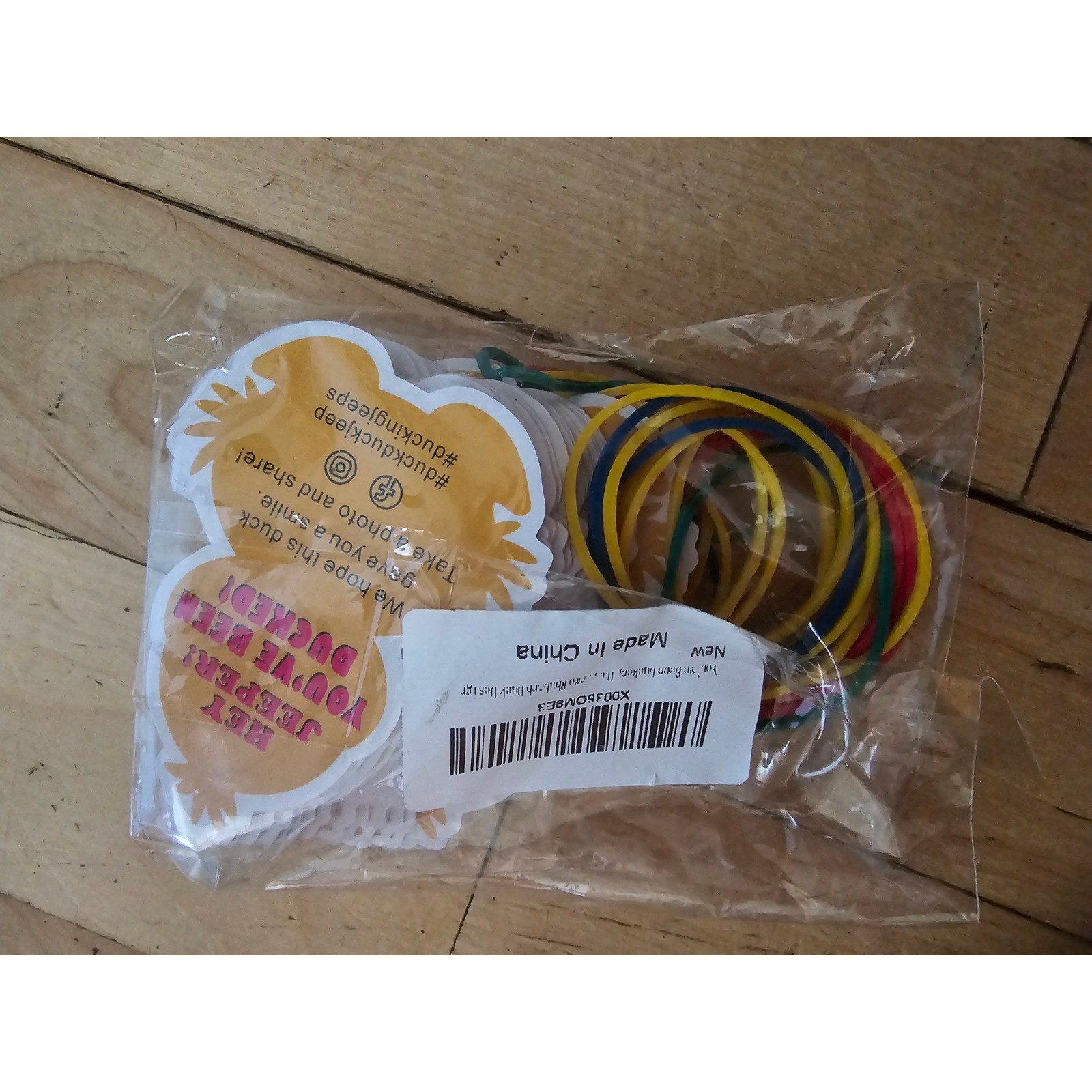 Jeep Ducking Kit Assorted Rubber Ducks with Youve Been Ducked Tags and Bands