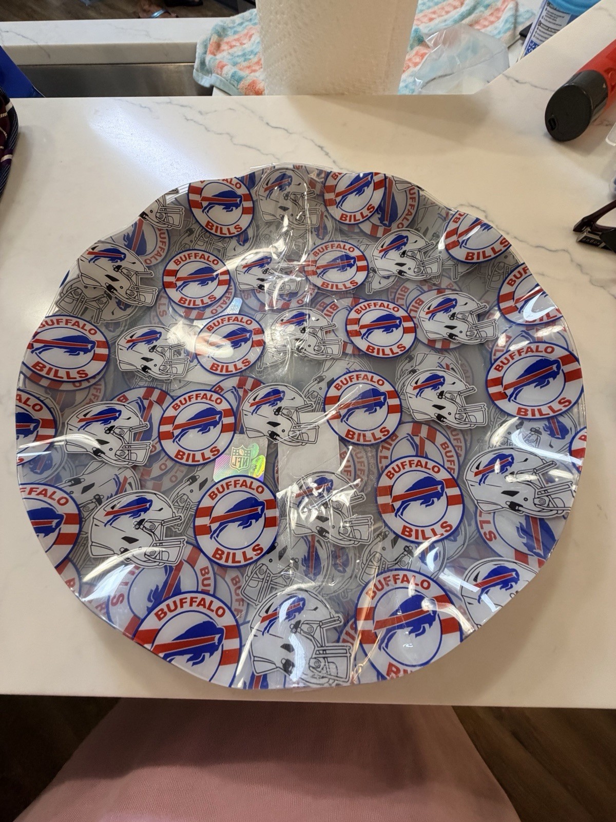 NFL Buffalo Bills Official Licensed Plastic Plates 12 Pk Brand New