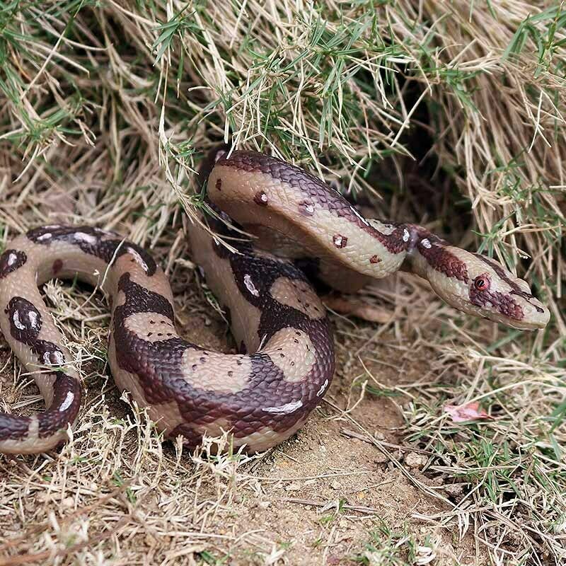 Fake Realistic Boa Snake Scary Toy Prank Party Joke Halloween Decor Prop