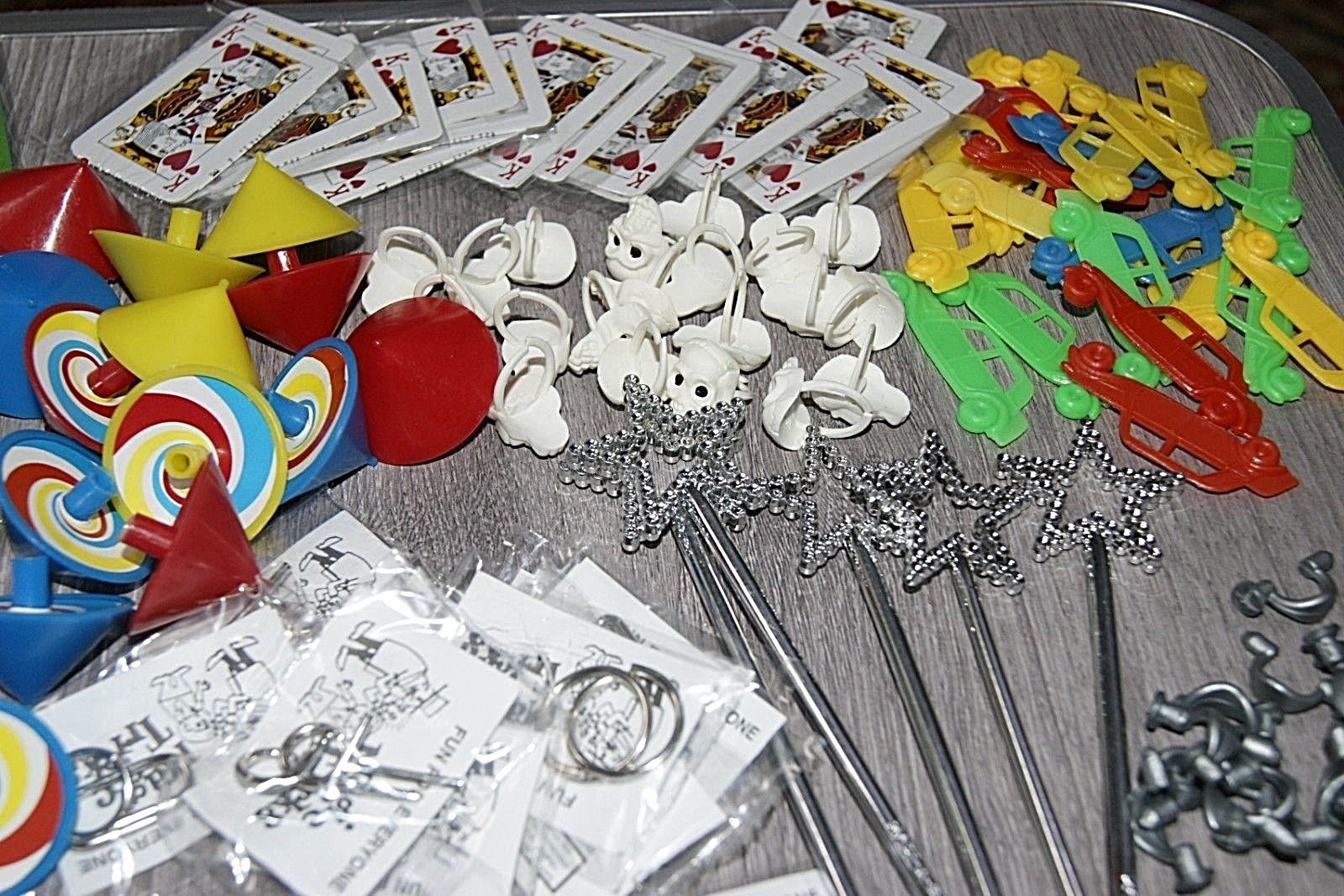 Loot Pinata Party Favours Bag Fillers 200 Fun Toys Boys Girls Unisex Free Post!