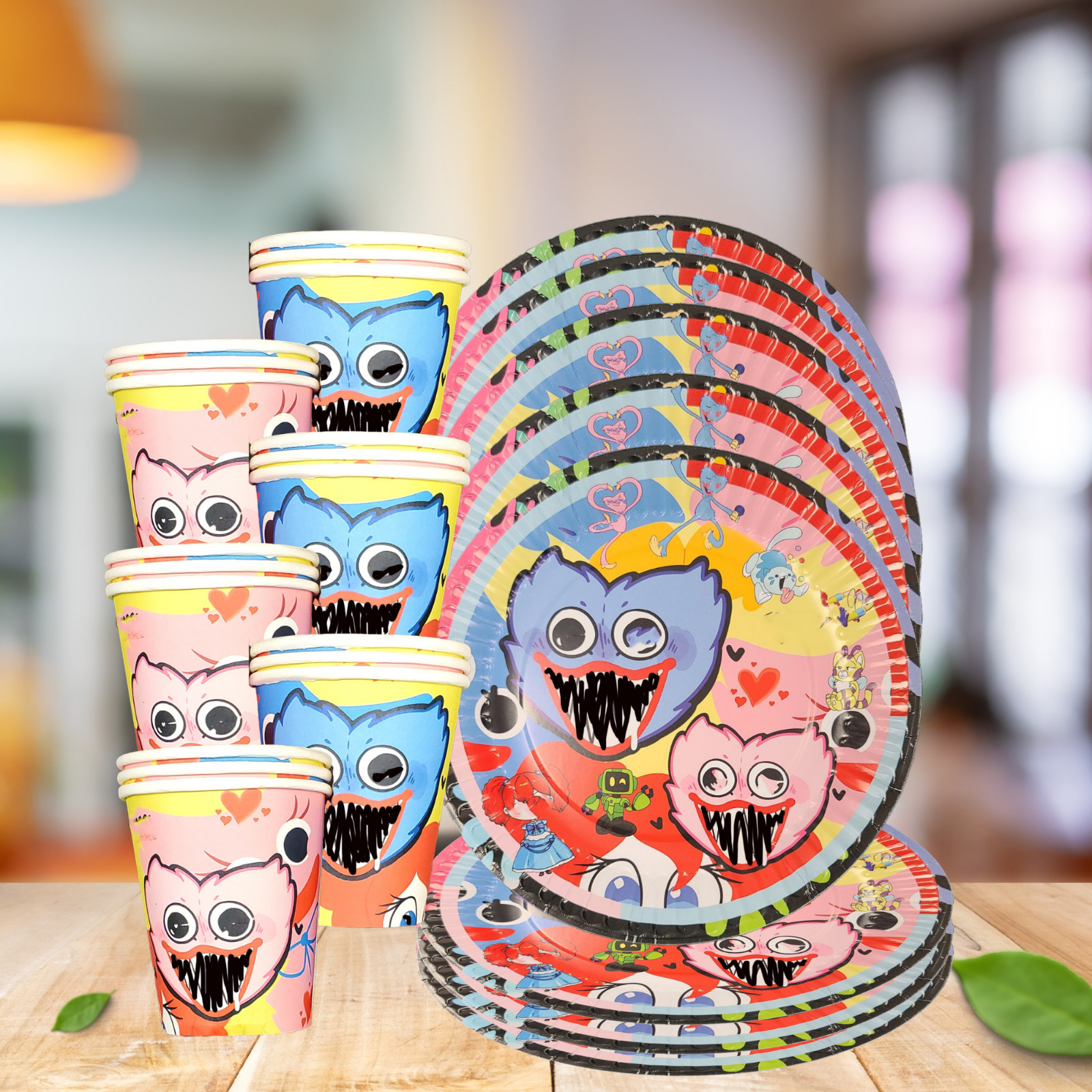 Hugggy Wugggy Party Supplies happy birthday centerpiece decoration cup plate