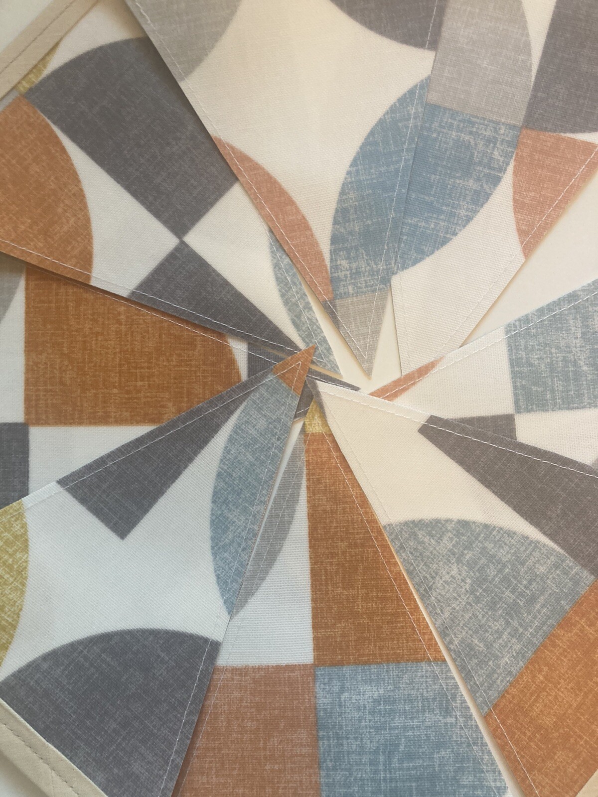 Handmade Oilcloth Bunting, Garden/Home Contemporary – 2 Meters Double Sided