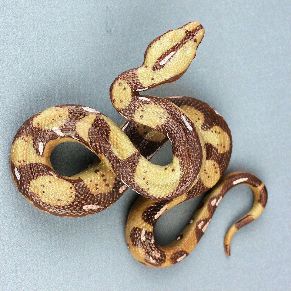 Fake Realistic Boa Snake Scary Toy Prank Party Joke Halloween Decor Prop