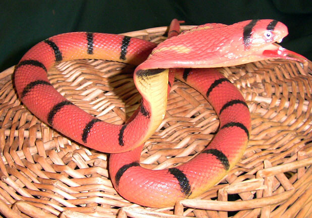 40″ Cobra Rubber Snake Replica – Choice of 3 Varieties