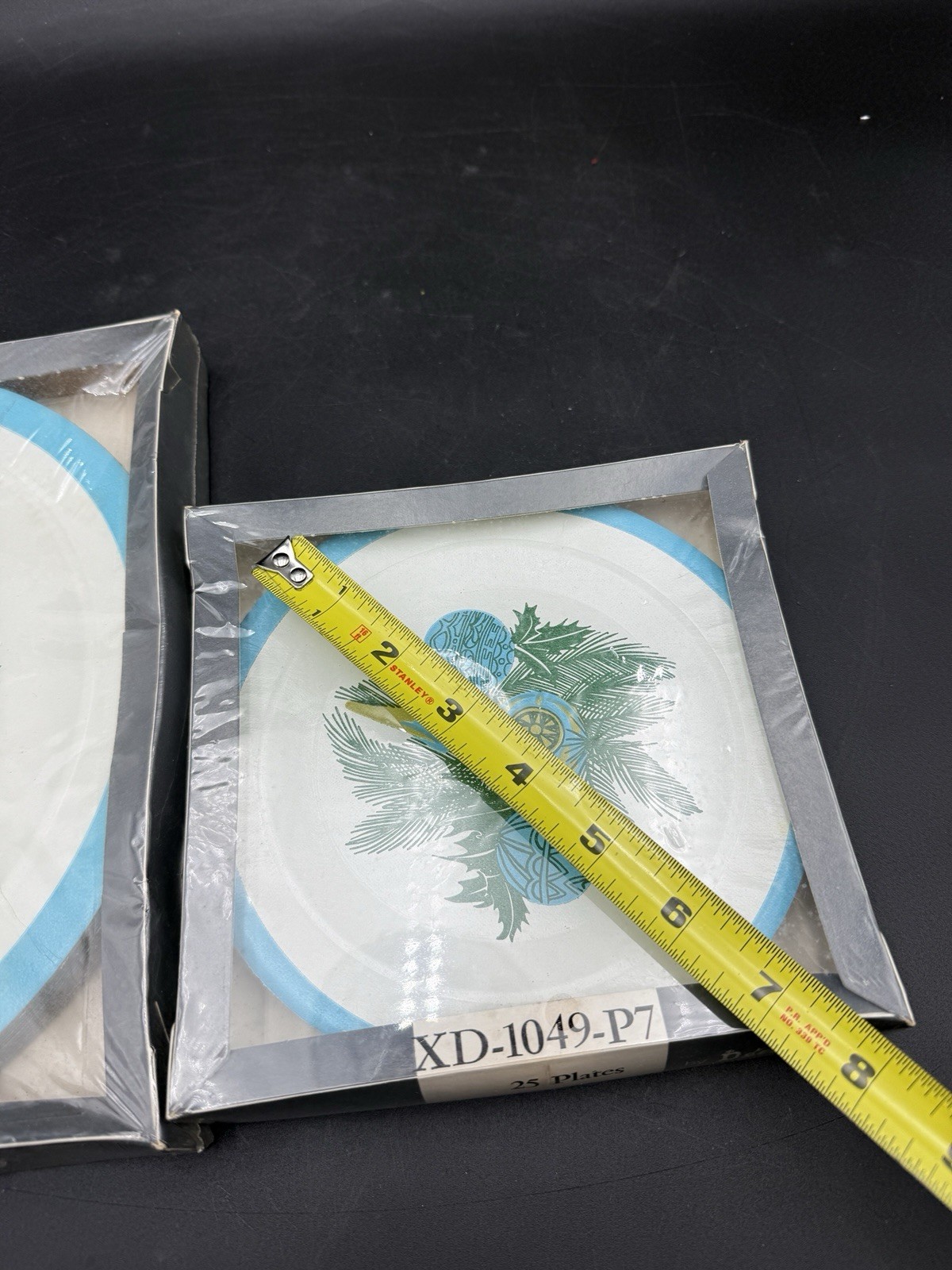 50 Vintage DECO Christmas Paper Plates 10″ & 7″ Blue Green Contemporary 1960’s