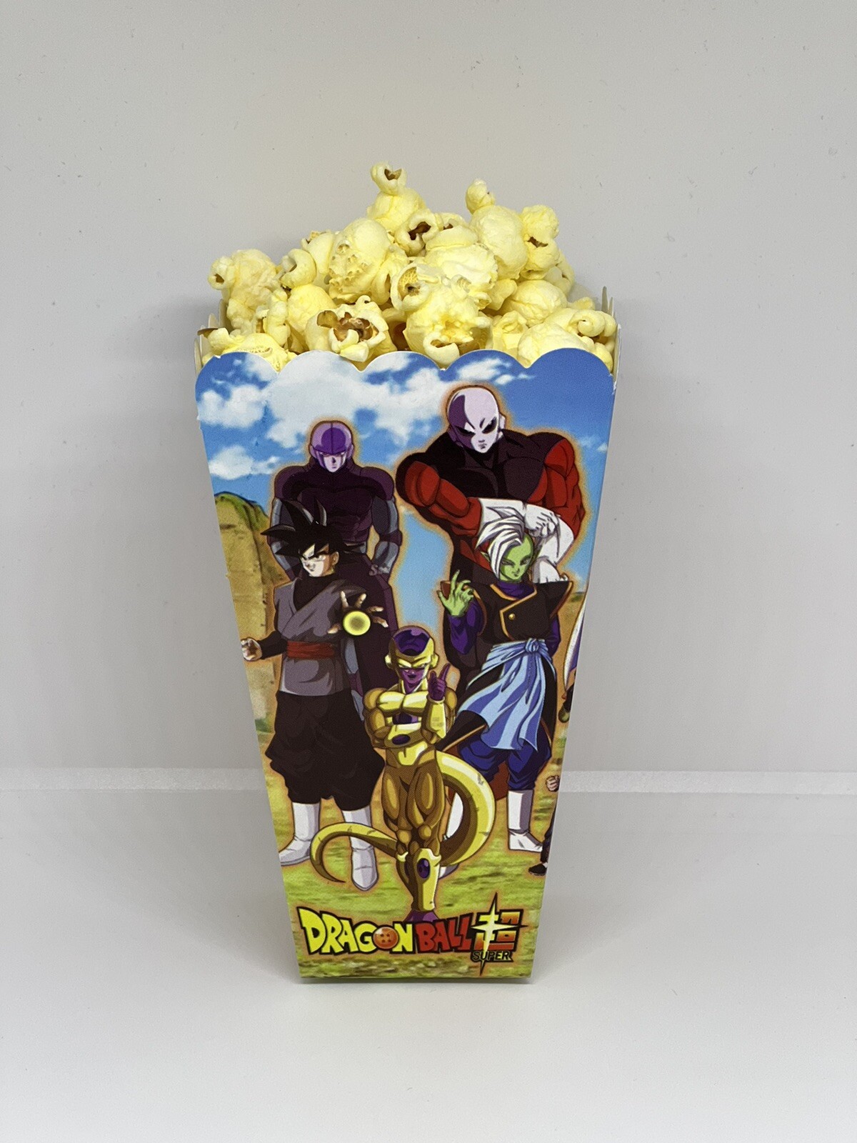 10 ct. Pack – Dragon Ball Popcorn Boxes / Paq. con 10 Cajas de Dragon Ball.