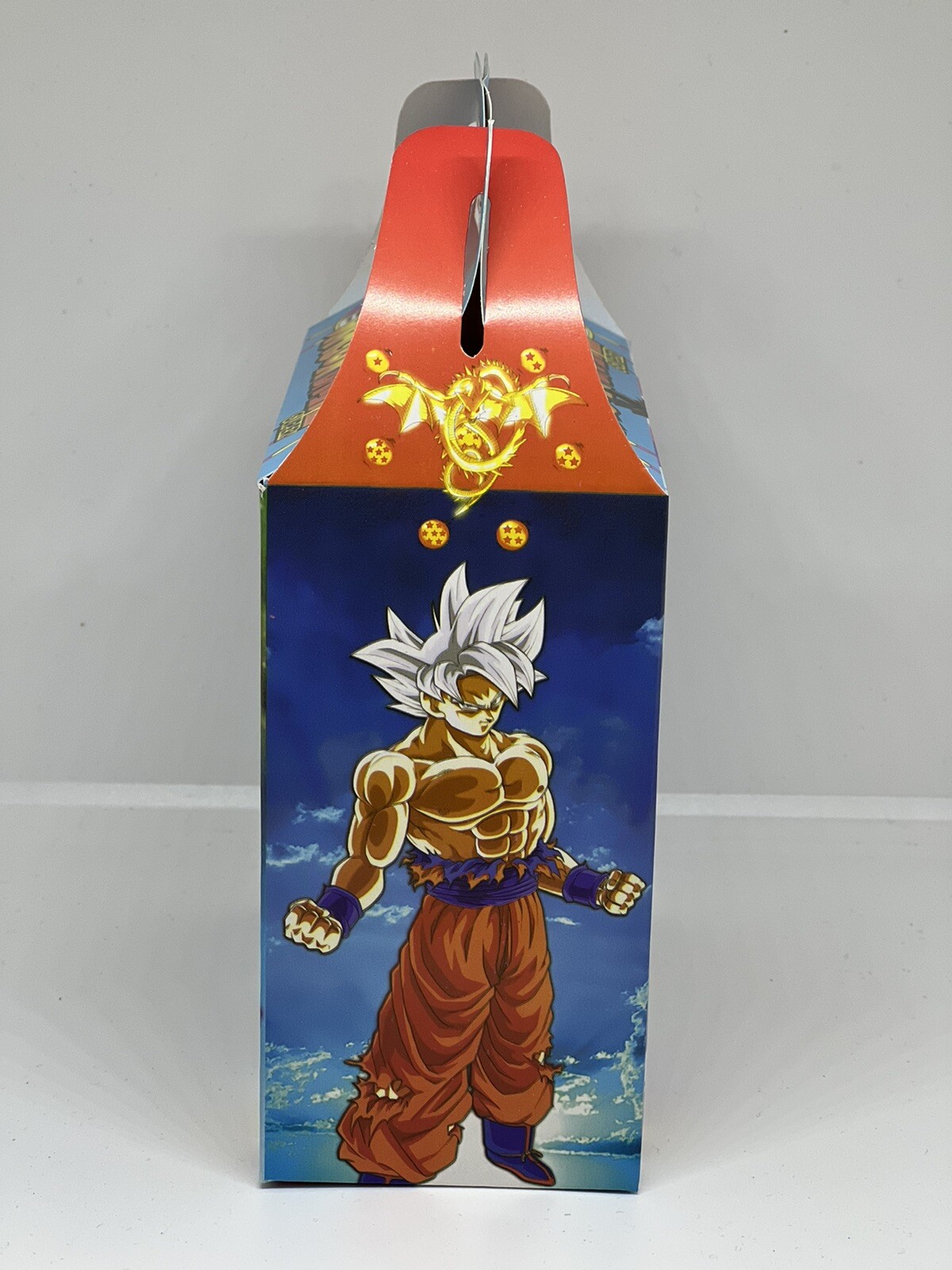 10 ct. Pack – Dragon Ball Candy Boxes / Paquete con 10 Cajas de Dragon Ball